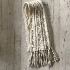 Aeropostale winter scarf